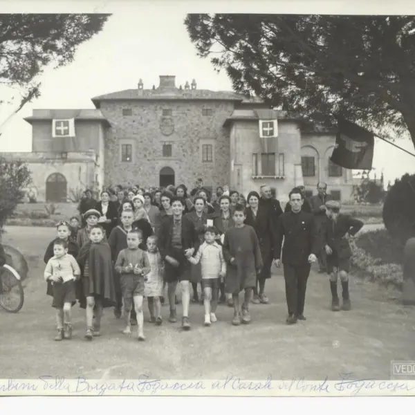 Immagine d'epoca della villa negli anni del conflitto