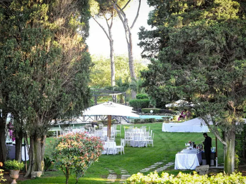 Quanto tempo prima si prenota una location per il matrimonio?